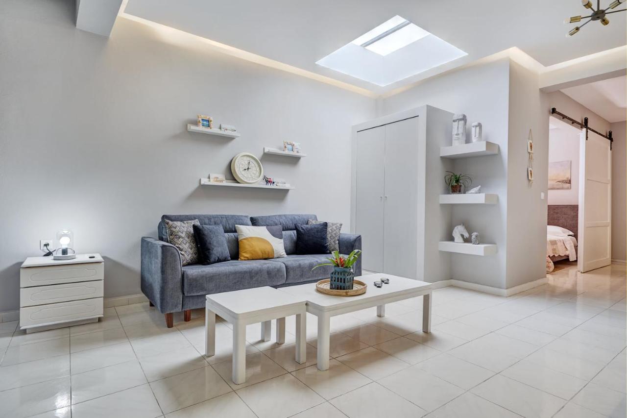 Old Town Luxury Velvet Apartment Rhodes City Eksteriør bilde